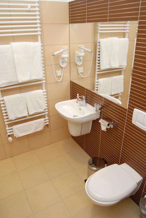 Hotel Pik Mikolow Room photo